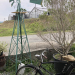 ダコタ ラスティック テーブル - 