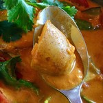 スプーンソング - 【マラバールフィッシュ(辛口)+ジーラライスプレート】ゴロリと皮付き新じゃがは今の時期だけ♪