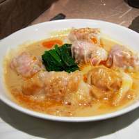四川料理 龍の子 - ワンタン