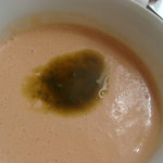 Bistro Champ - トマトの冷製スープ　バジリコ風味　