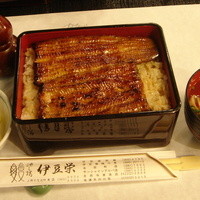 鰻割烹 伊豆栄 本店 - 