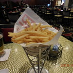 Burger Brasserie - ポテトは美味い