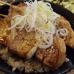 Izakaya Ikkyuunyuu Kon - 豚丼