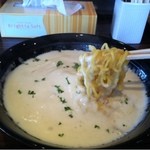 Maunto - 白い味噌ラーメン950円