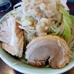 かじろうramen7 - ラーメン小、野菜増し、あぶらマシマシ