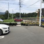 カフェアンドショップ ロータスランド - 駐車場から西側