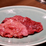 焼肉 大河 - タレを絡めて完成