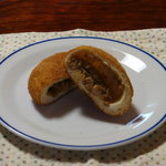 マロンド - ピロシキ(断面)
