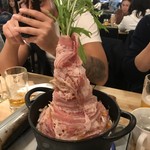 和牛炙り寿司×チーズ料理 肉バルミート吉田 栄店 - 