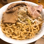 ラーメン一文路 - チャーシューメン(野菜ちょいマシ、脂少なめ)