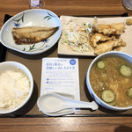 やよい軒 - 冷汁と鶏天の定食
            ¥890