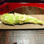 ◎万願寺唐辛子　ホタテ真薯の挟み揚げ