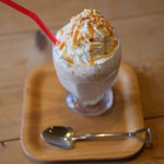 カフェ 桜コ.. - キャラメルクリームラテ（フローズンドリンク）