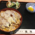 満月 - カツ丼セットのうどん待ち状態