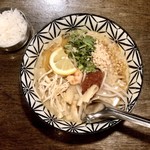TREE OF LIFE - ラクサ 米麺と小麦麺ハーフハーフ