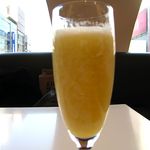 タカノフルーツパーラー - 二杯目はマスクメロンのジュース
