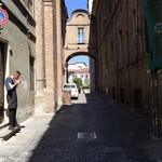 Rosa Rossa - タバコ休憩に出てきた Cameriere