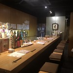 Kikkouya - 開店早々の店内。30周年とは思えない。