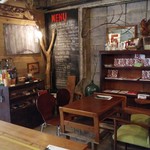 クマゴローカフェ - 店内