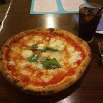 ピッツェリア パドリーノ・デル・ショーザン - マルゲリータ