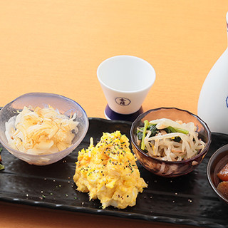 これを注文しておけば間違いなし◎当店のオススメ「晩酌セット」