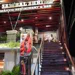 Sambal Shrimp Restaurant & Bar - 