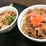 なか卯 - 料理写真:和風牛丼と小鴨うどんのセット
