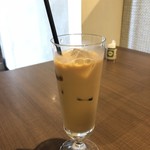 B's CAFE - アイスカフェオーレ
