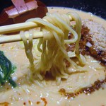 ラーメン 申家 - 麺リフト