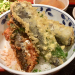 めしの助 - いわし天丼