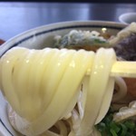 いしうす庵 - さぬきの夢を100％使用
            邪道でない正統な讃岐うどんの麺