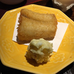 赤坂 渡なべ - 鱧フライ、鶏の肝煮 ご飯のお供。鱧の衣が薄くてサクサク。