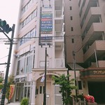 atri - このビルの２階。