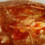 痺れ麻婆豆腐とトロトロお肉の回鍋肉 九尾の狐 - 酸辣湯麵