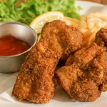 クラフトハウス トーキーズ - 当店看板メニュー。ビールにぴったりの味付けにしてあります。