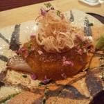 虎白 - 太刀魚の焼き霜作りに秘伝のジュレを