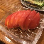 串焼キ カメチヨ・シャルボン - トマトスライス