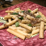 ピッツェリア ダル リッチョロ - ナポリのジェノベーゼ〜仔牛のスネ肉と玉ねぎのソース