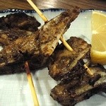 中華 鶏ざ - ヤゲンナンコツ。ジャークソースでホットです。