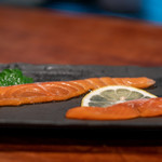 飛騨季節料理 肴 - 2019.6 サクラマスの冷燻とニジマスの冷燻