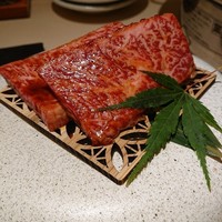 牛刺しと焼肉 仔虎 クリスロード店 - 