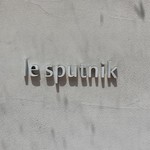 Le sputnik - 外観