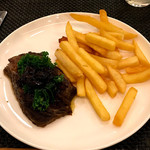 Sydney - International First Lounge - 