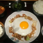 Okonomiyaki Shirakawa - 焼きそばランチ