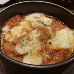 MILLE FIORI - トリッパのトマト煮込みグラタン（￥800）