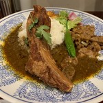 大衆中遊華食堂 八戒 - ・揚げスペアリブカリィ ・生ラムクミン炒めカリィ