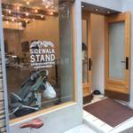 サイドウォークスタンド イノカシラ - 