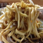 麺処 マゼル - 極太平打ち麺