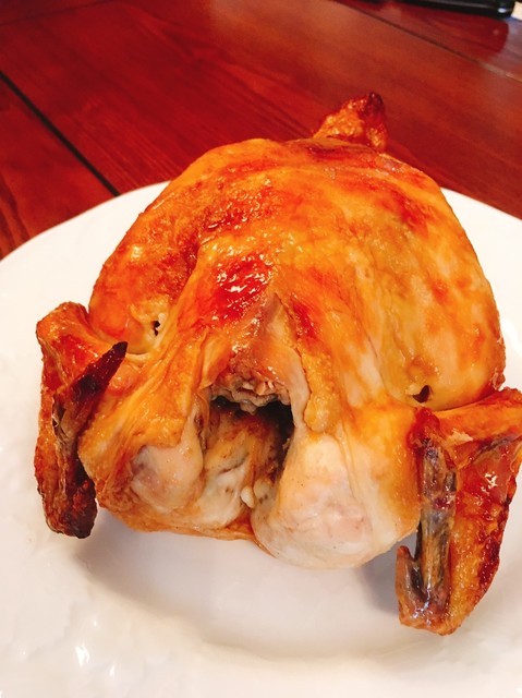 丸焼き 鳥 の コストコの鶏の丸焼き『ロティサリーチキン』は盛り上がるしガラスープ作りにも使える