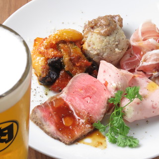 ハッピーアワー♪1200円相当→500円前菜５種＋１ドリンク